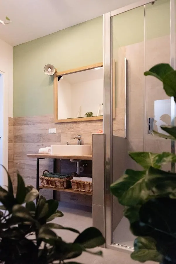 Apartment Botanic Guesthouse Este Italy