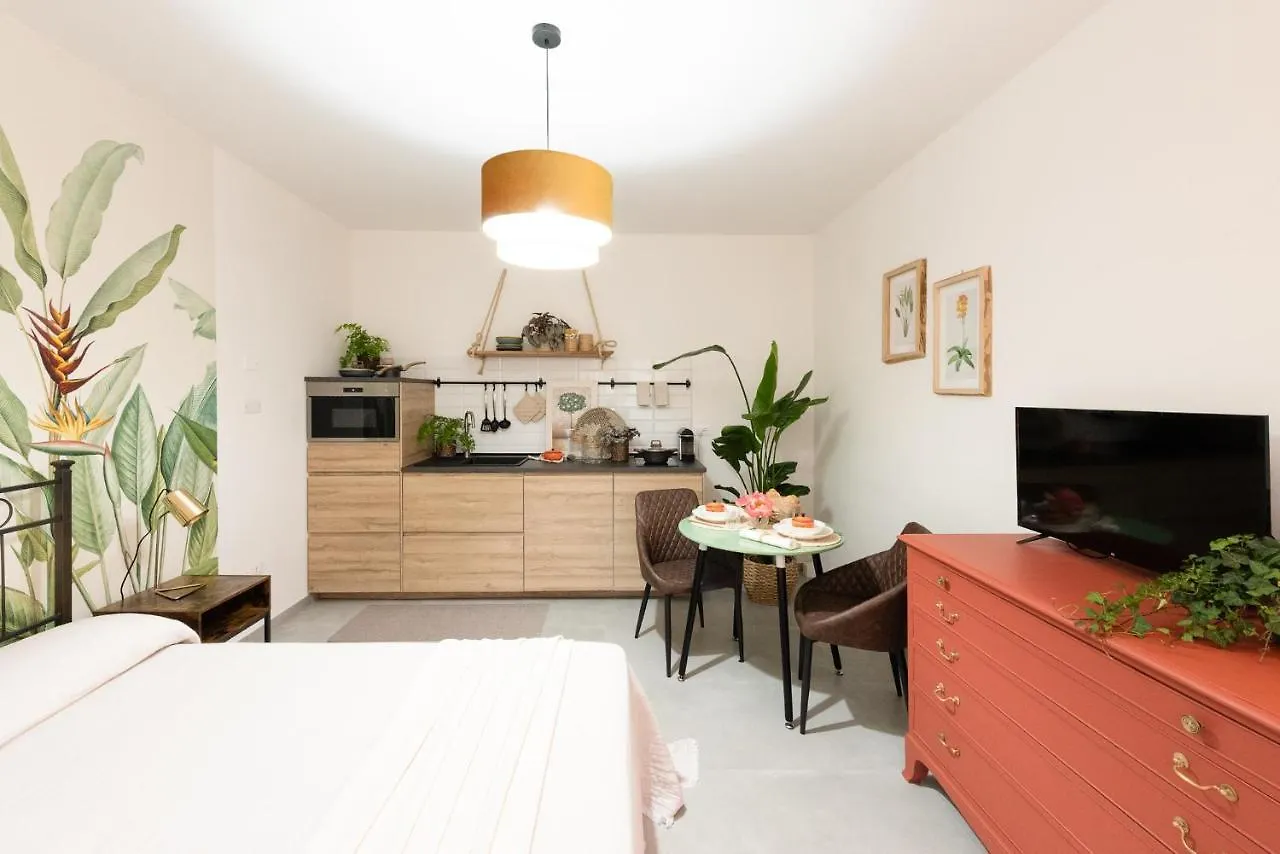 Botanic Guesthouse Este Italy